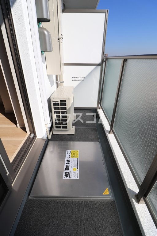 18/30 バルコニー