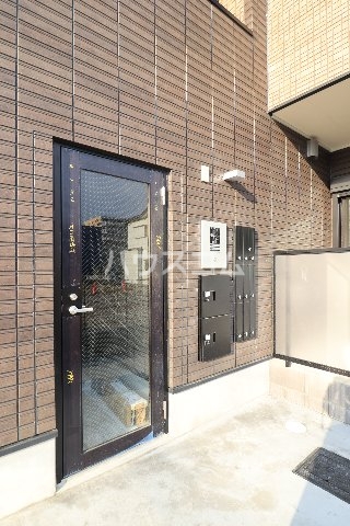 3/4 エントランス