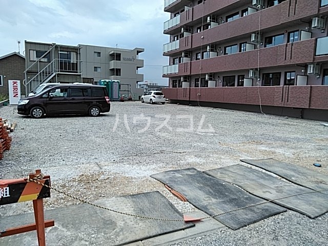 22/30 駐車場