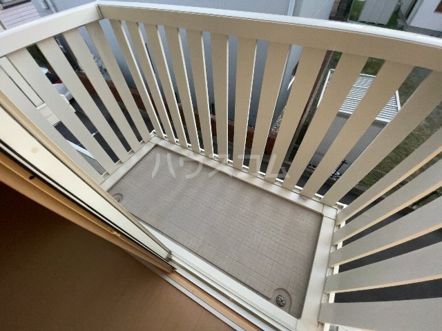 19/28 バルコニー