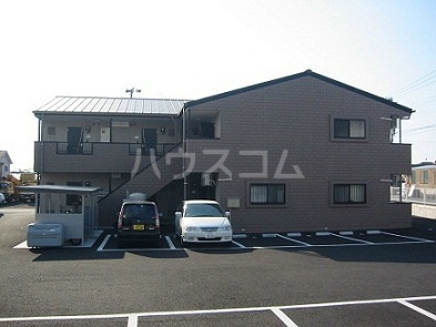 2/5 駐車場