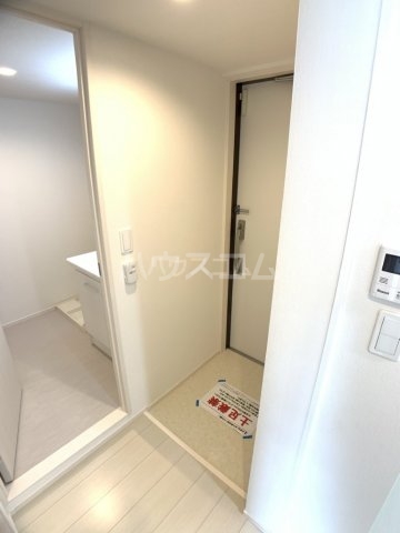 13/30 玄関