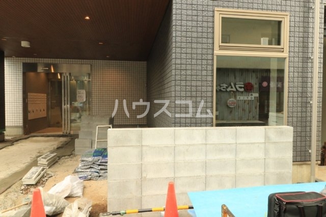 2/4 エントランス