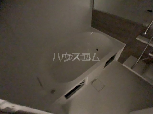 15/30 浴室
