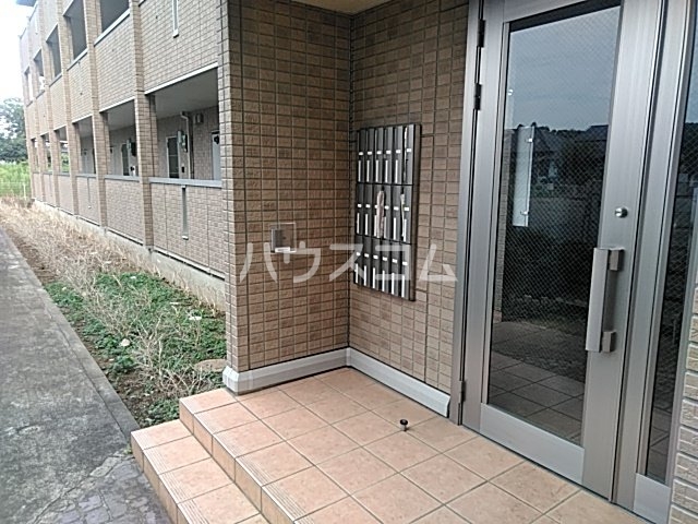 3/10 エントランス