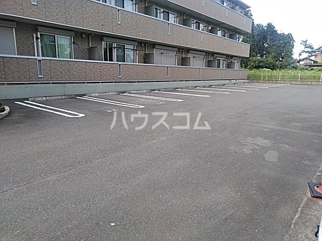 4/10 駐車場