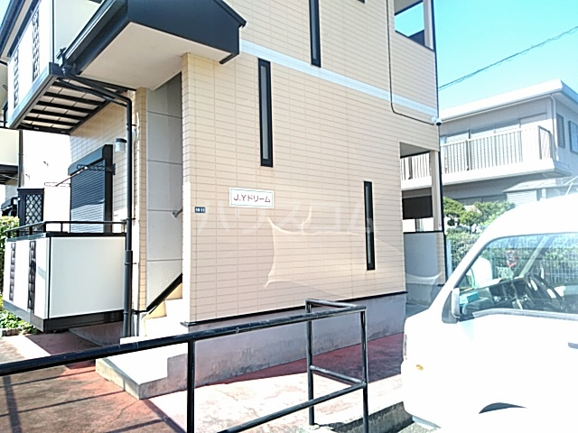 17/23 エントランス