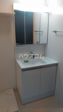 13/27 洗面