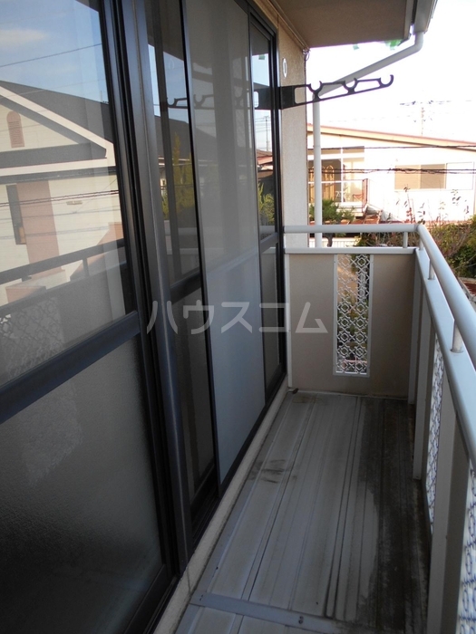 13/18 バルコニー