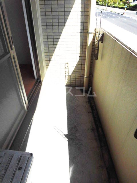 16/28 バルコニー