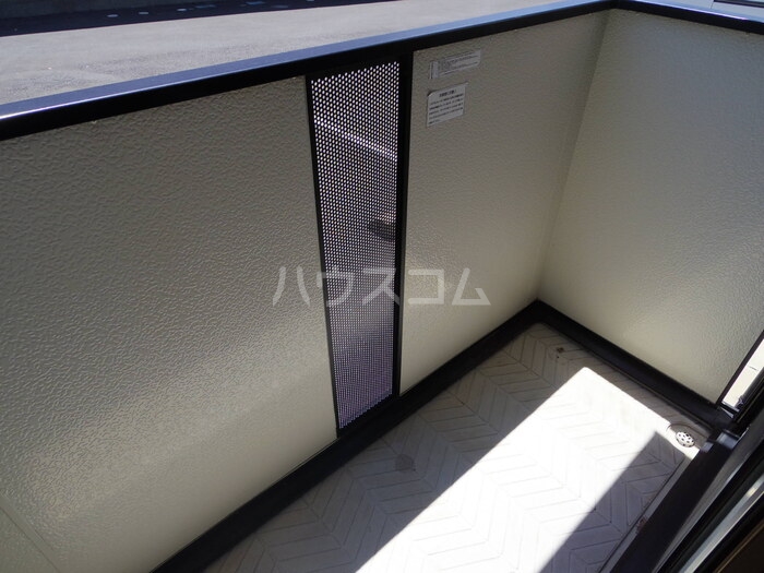 13/22 バルコニー