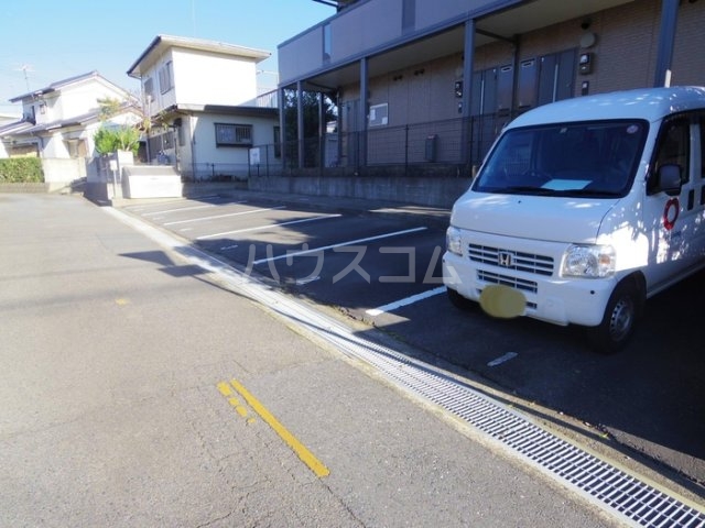 17/20 駐車場