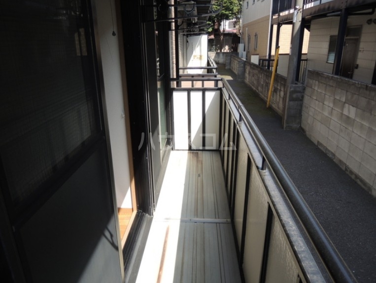 13/30 バルコニー