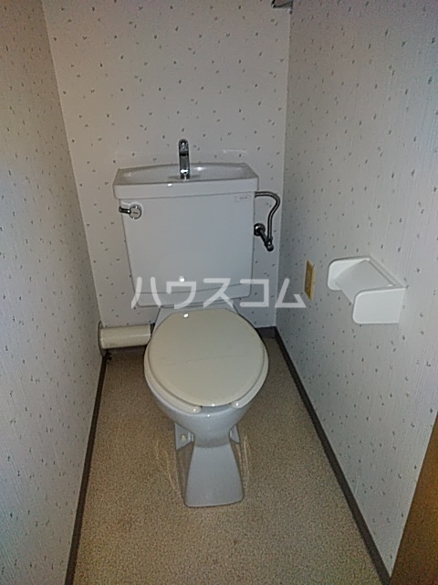 18/30 トイレ