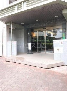 16/24 エントランス