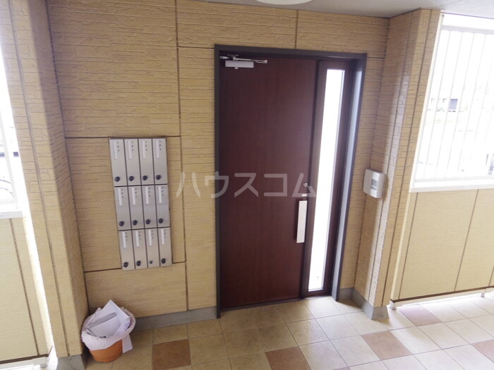 19/22 エントランス