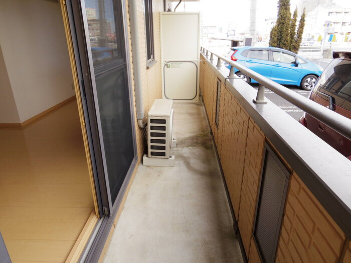 13/22 バルコニー