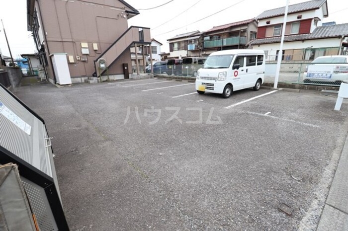 14/15 駐車場