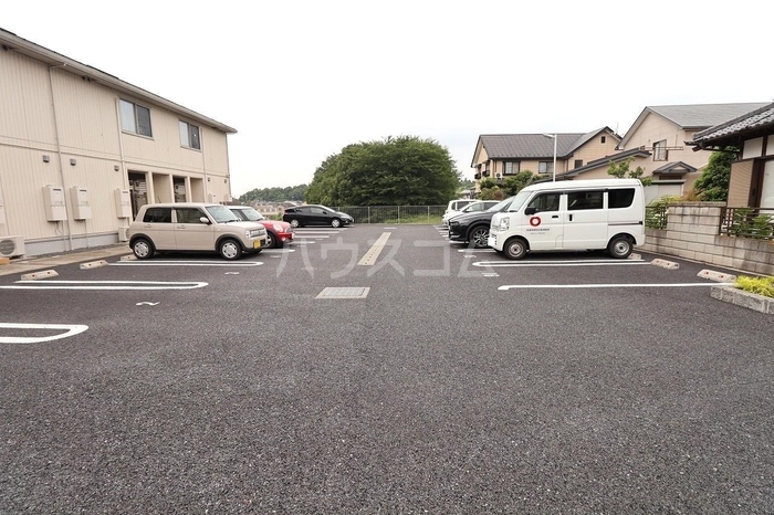 19/26 駐車場