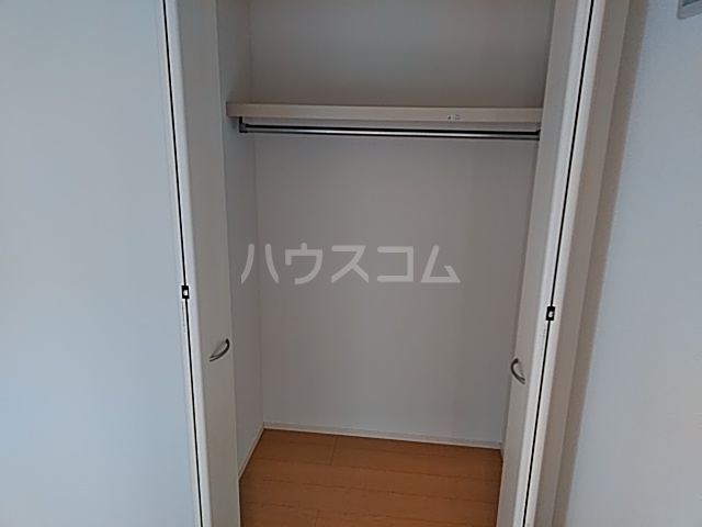 13/30 収納
