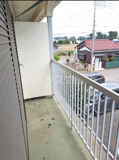 23/28 バルコニー