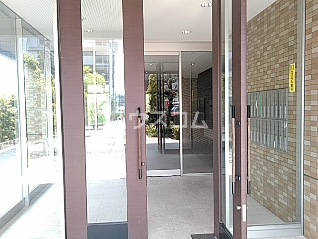 13/24 エントランス