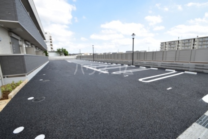 20/23 駐車場