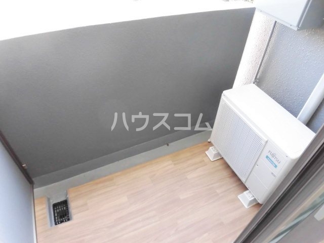 14/28 バルコニー