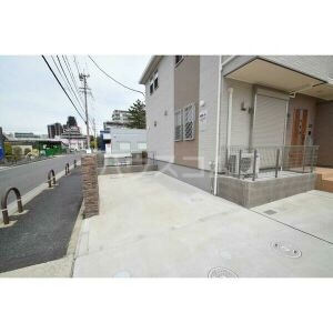 16/24 エントランス