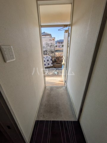 8/23 玄関