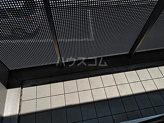 14/28 バルコニー