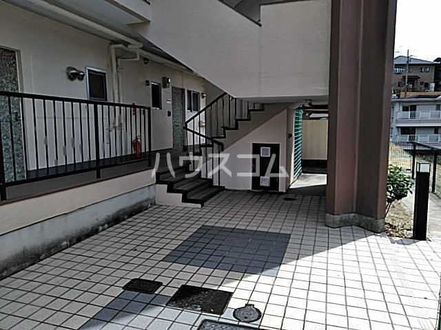 3/7 エントランス