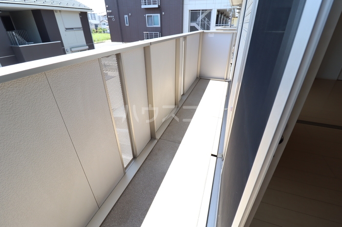 13/26 バルコニー