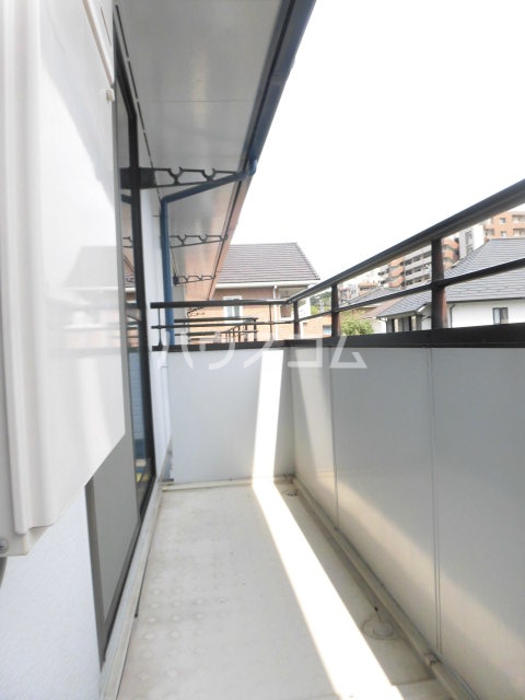 13/23 バルコニー