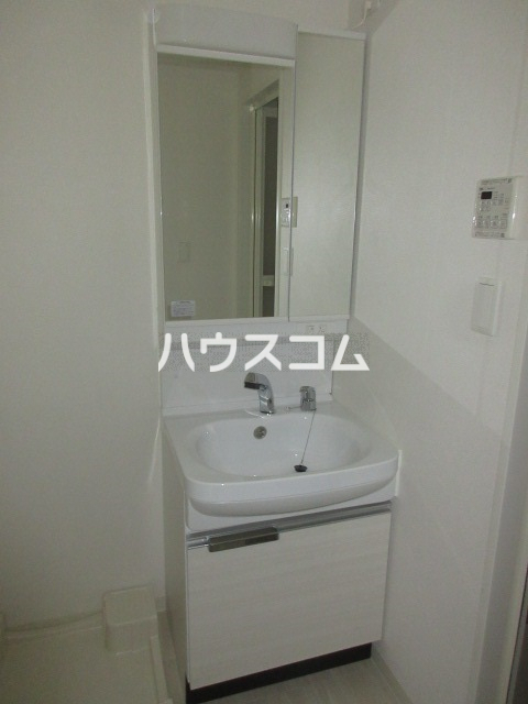 15/30 洗面
