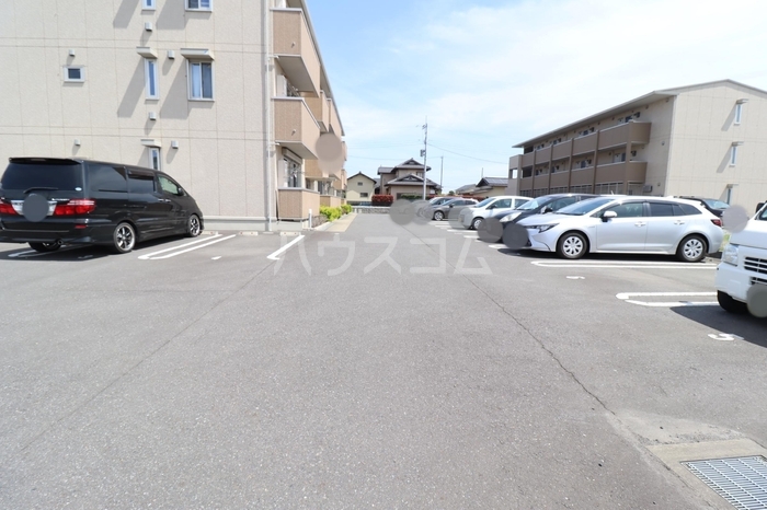 3/8 駐車場