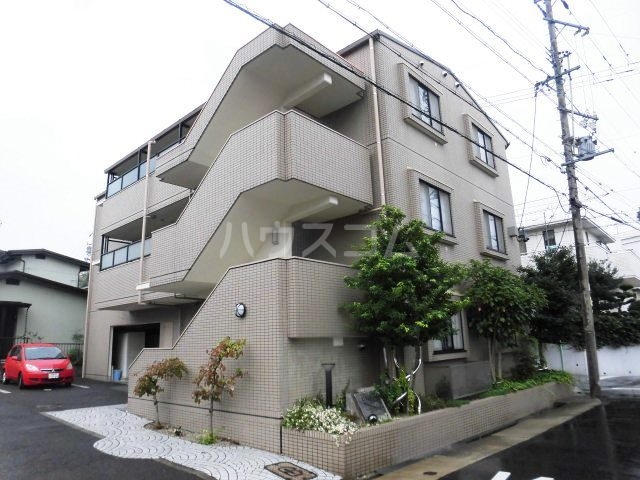 17/25 エントランス