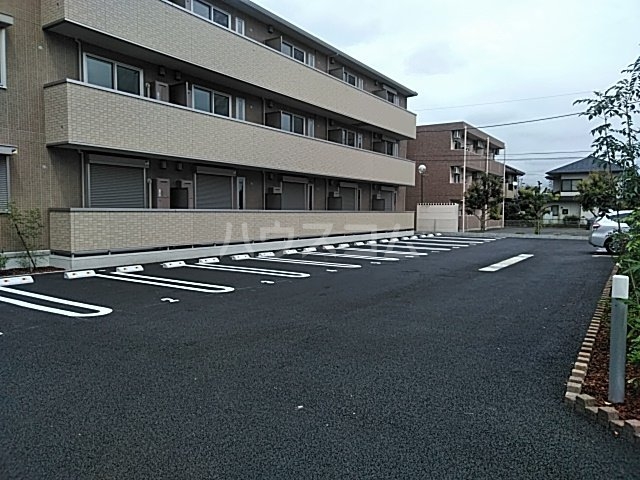 3/4 駐車場