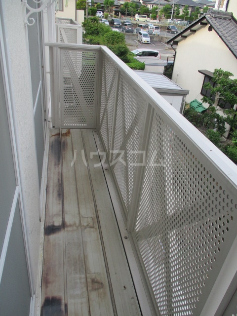 19/26 バルコニー
