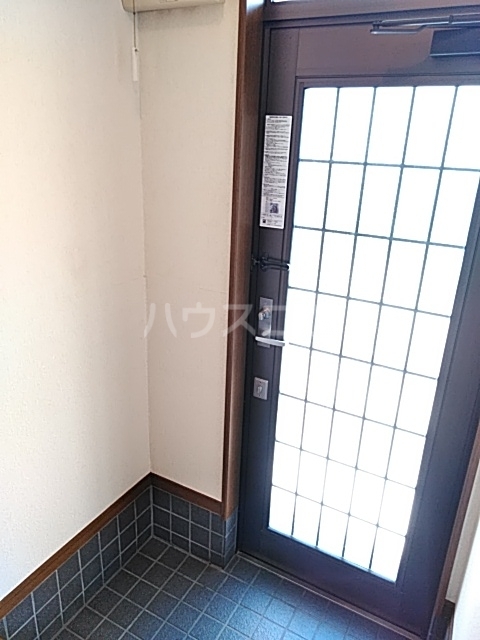 15/30 玄関