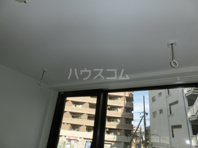 16/27 バルコニー