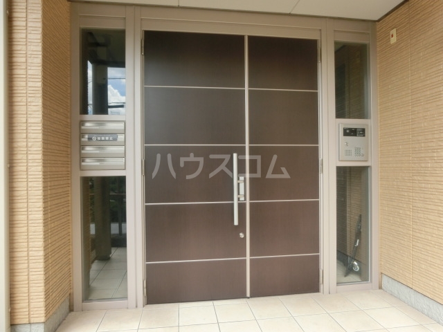 2/10 エントランス