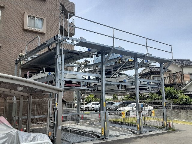 21/29 駐車場