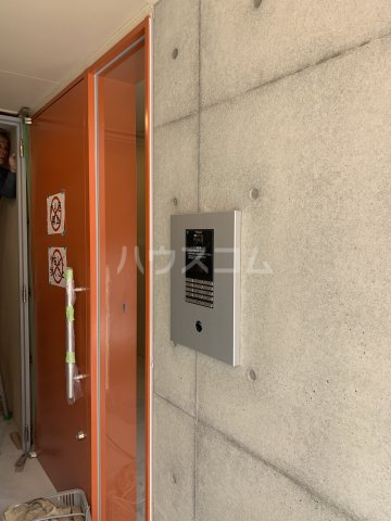 20/22 エントランス