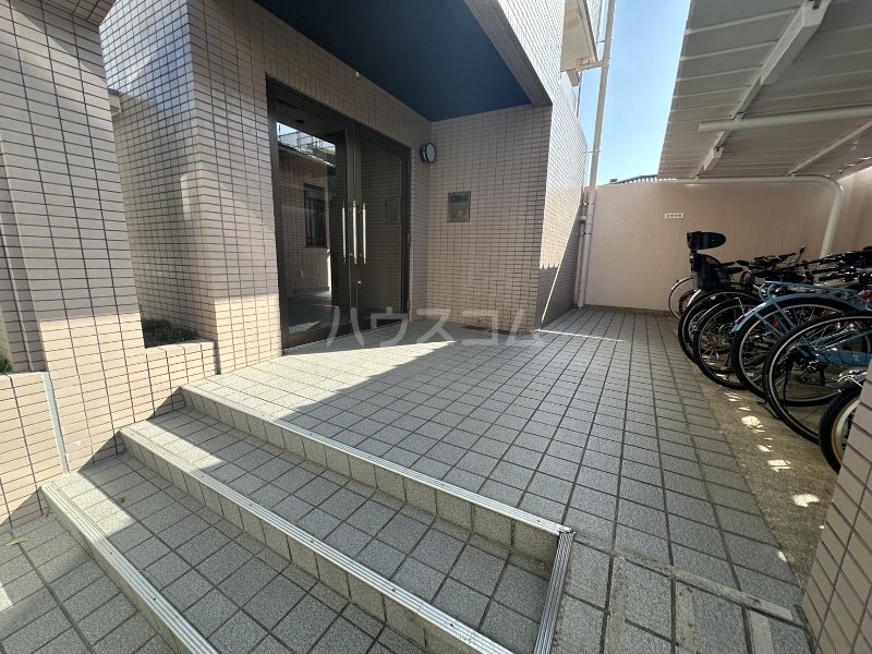 3/11 エントランス