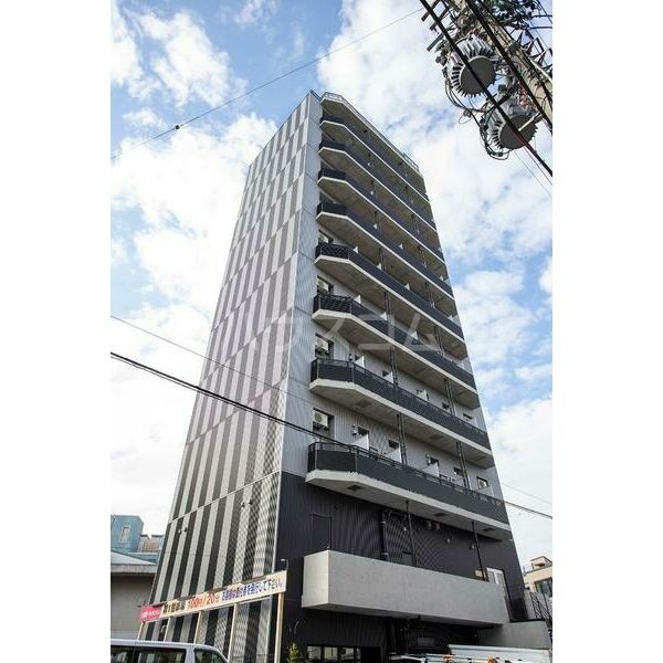 15/21 エントランス