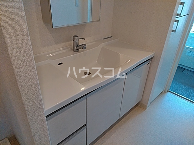17/30 洗面