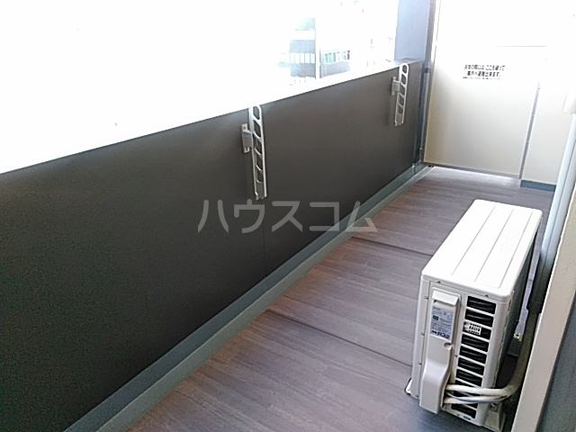 20/30 バルコニー