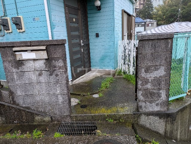 21/23 エントランス