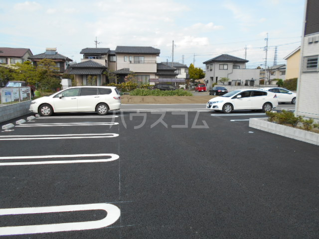 15/20 駐車場